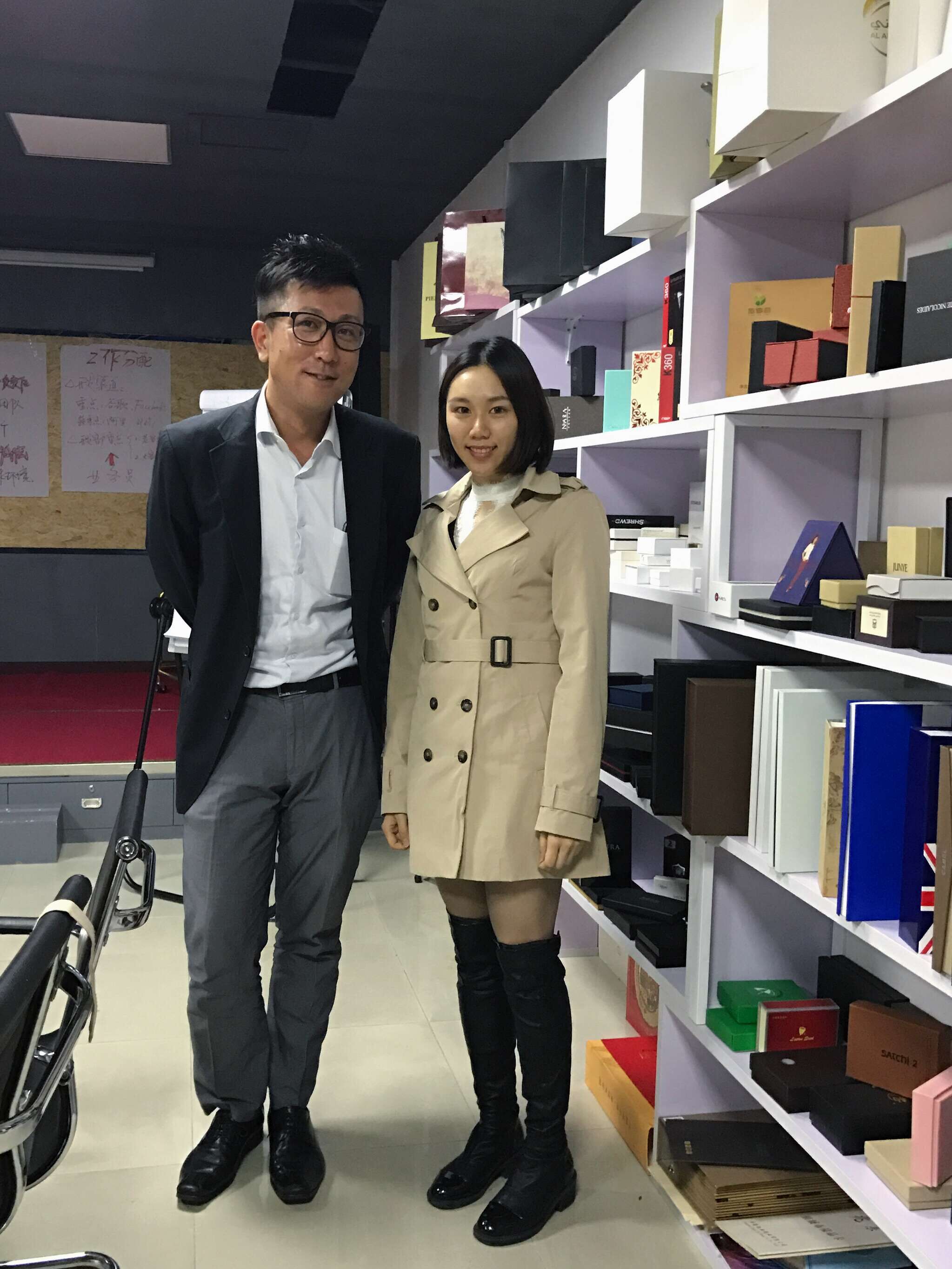 禮品包裝盒廠-廣州駿業(yè)包裝實(shí)業(yè)有限公司 禮品包裝盒廠