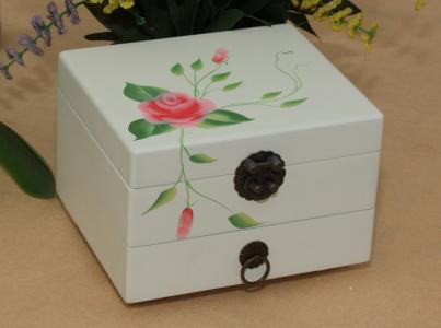 珠寶首飾盒廠家-廣州駿業(yè)包裝實業(yè)有限公司 珠寶首飾盒廠家