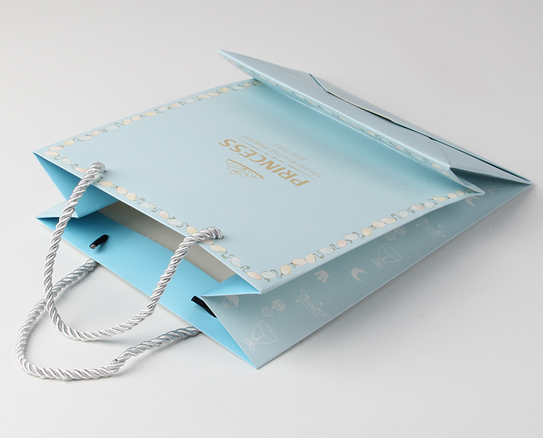 一些居心不良的襯衫禮品袋制造商，是如何在打樣&ldquo;下功夫&rdquo;