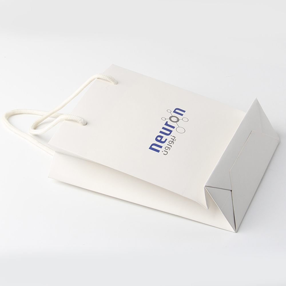 連手機紙袋都要模仿訂制，國產手機真的還有出路嗎？