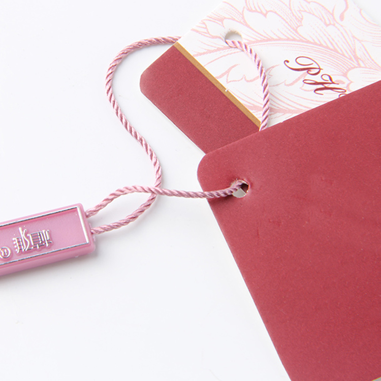 香水紙牌是不是又便宜又高亮的亮膜更加好呢？